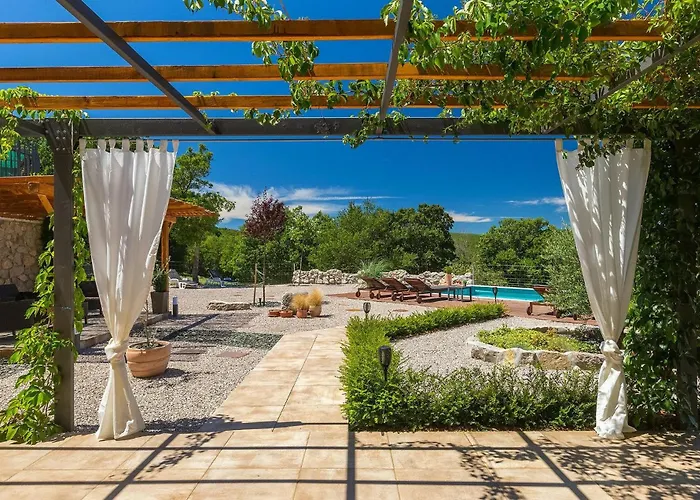 Veselici בית נופש