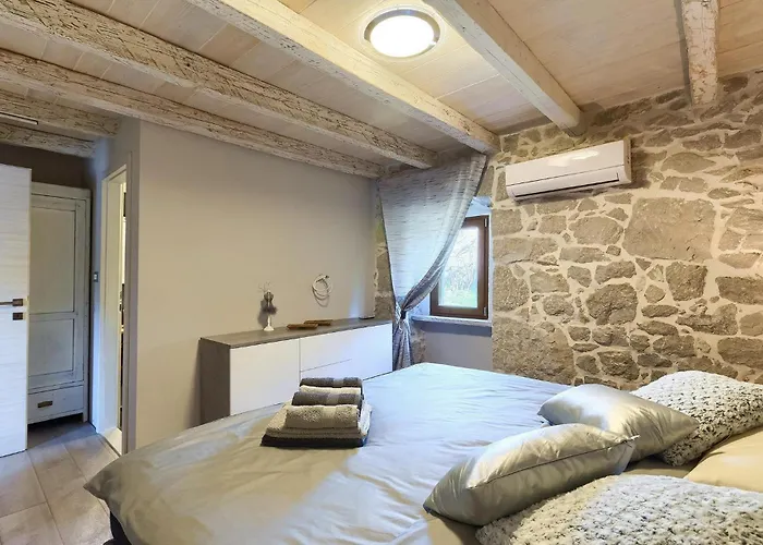 בית נופש Veselici